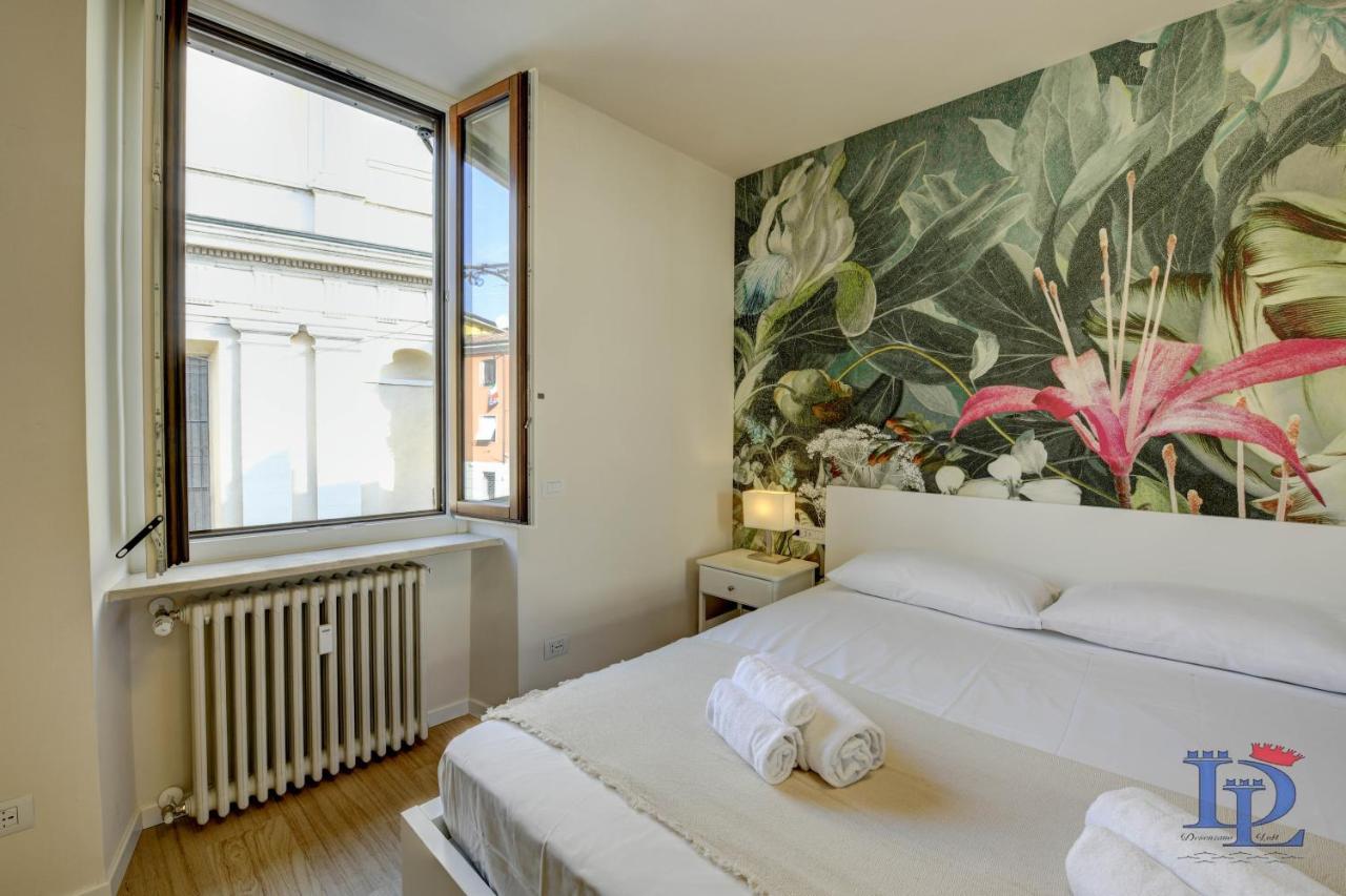 Desenzanoloft Official Partner Marriott Homes & Villas - Apa Dom Downtown Family Apartment 代森扎诺-德尔加达 外观 照片