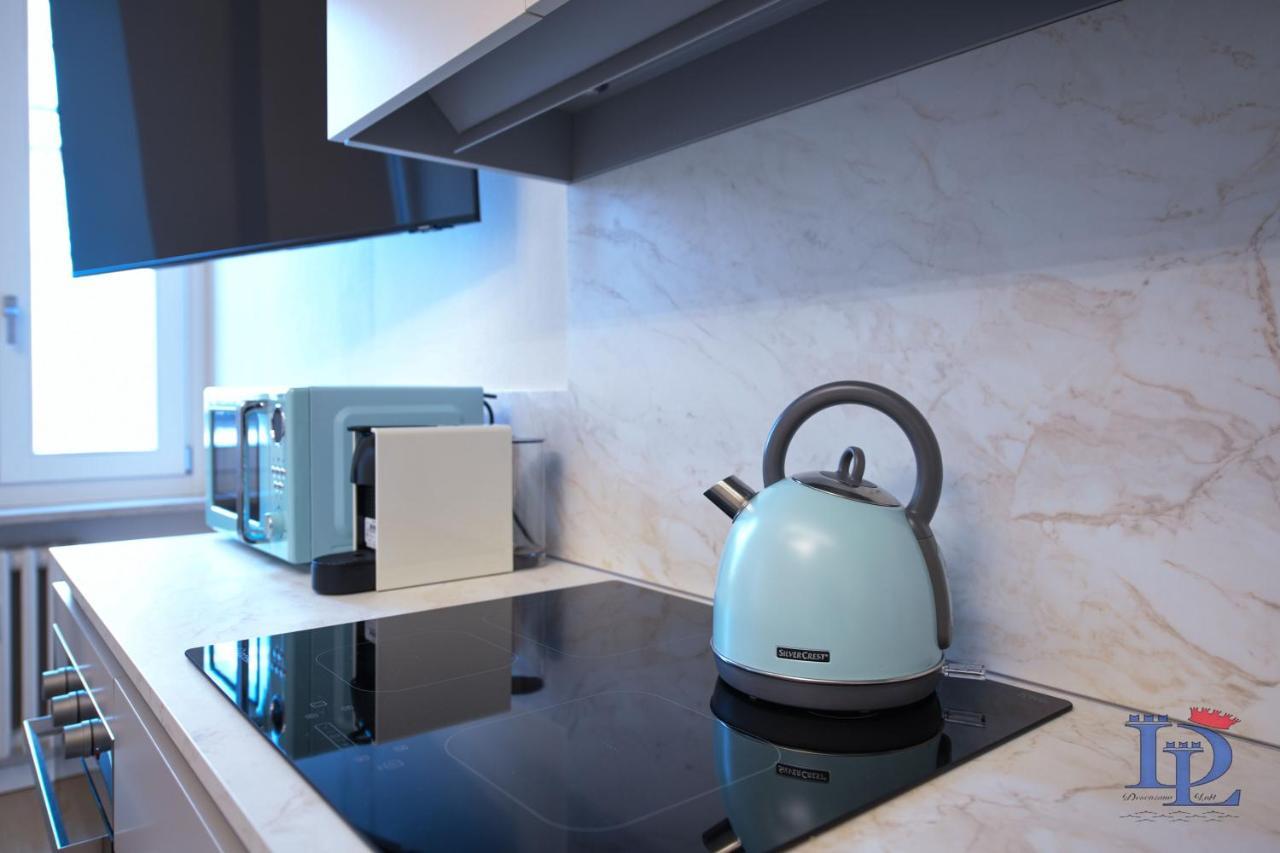 Desenzanoloft Official Partner Marriott Homes & Villas - Apa Dom Downtown Family Apartment 代森扎诺-德尔加达 外观 照片