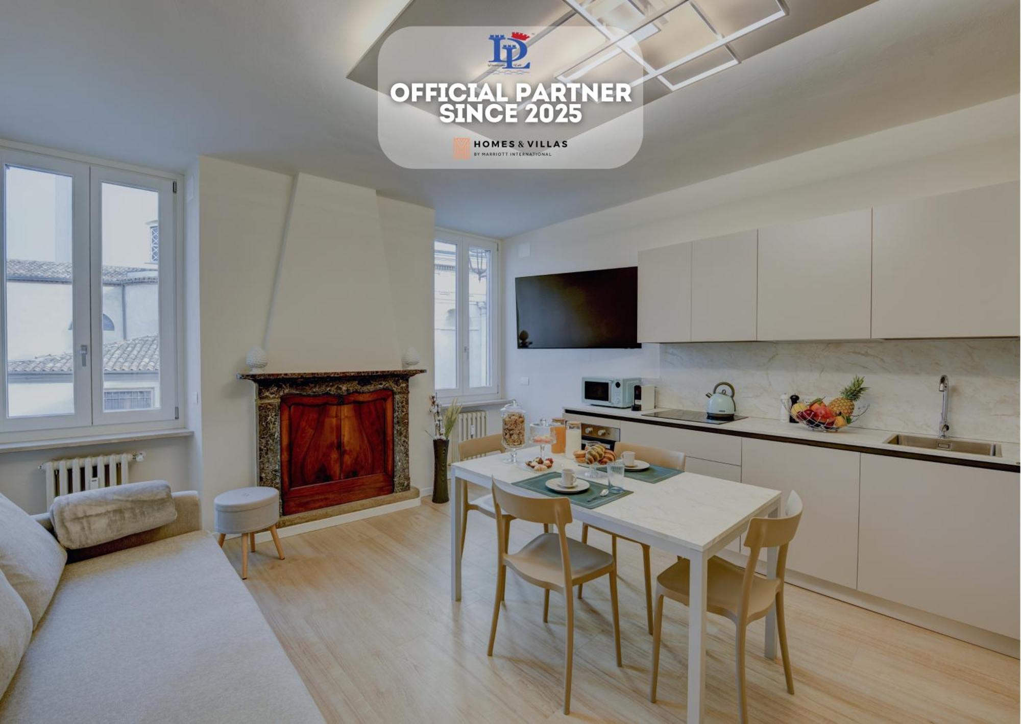 Desenzanoloft Official Partner Marriott Homes & Villas - Apa Dom Downtown Family Apartment 代森扎诺-德尔加达 外观 照片